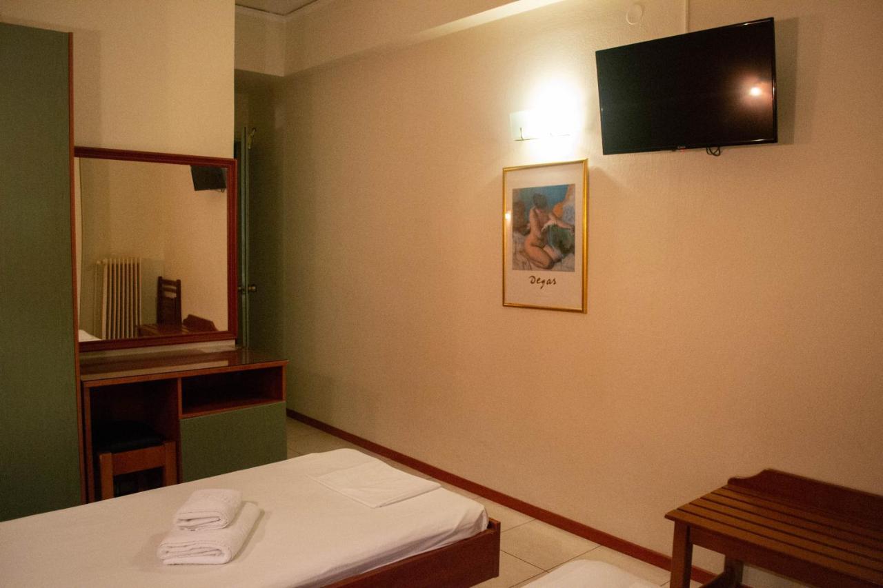 Egnatia Hotel Ioánnina Exteriör bild
