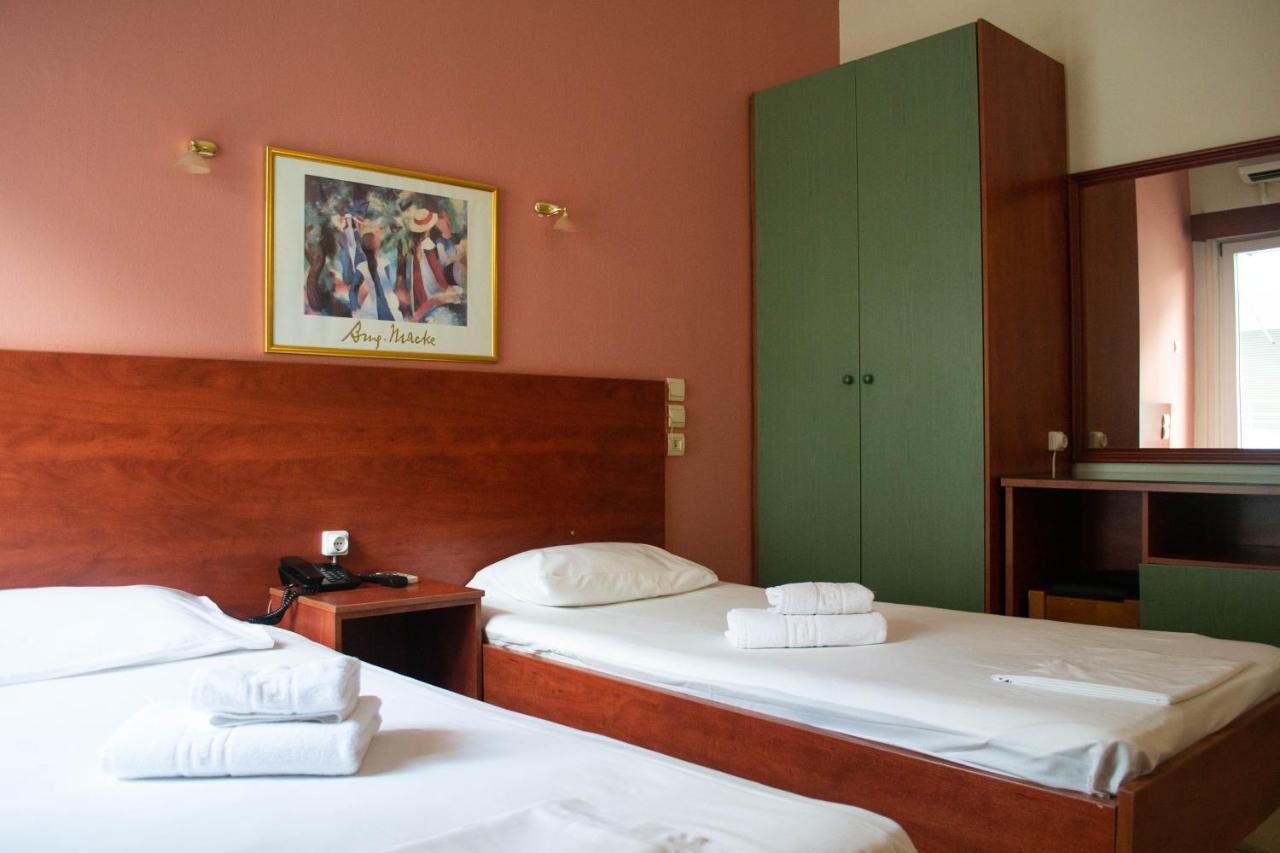 Egnatia Hotel Ioánnina Exteriör bild