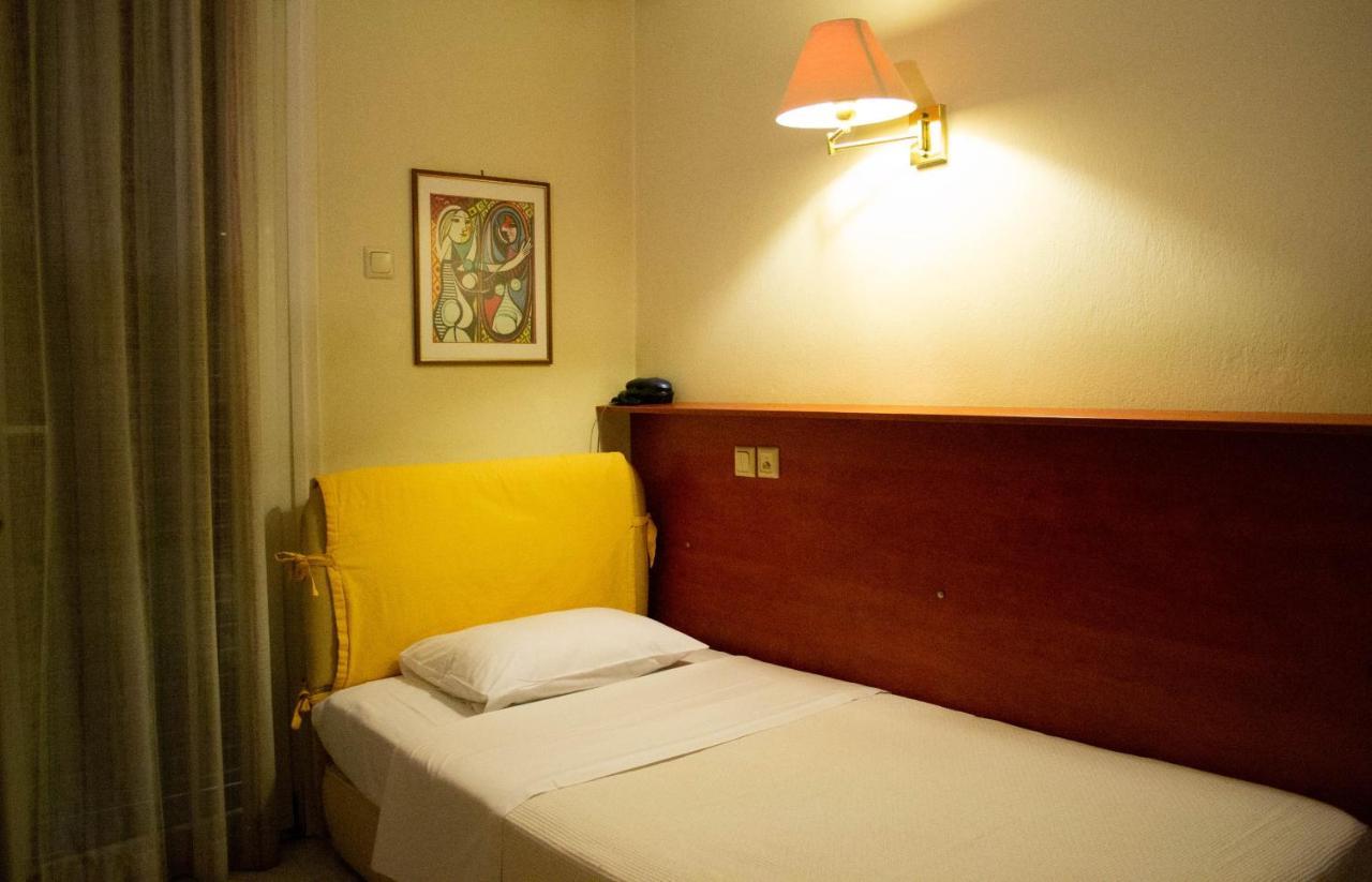 Egnatia Hotel Ioánnina Exteriör bild